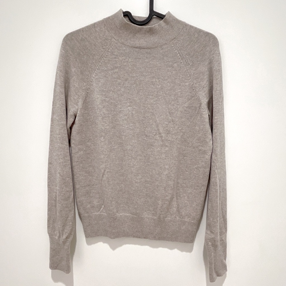 Women sweater